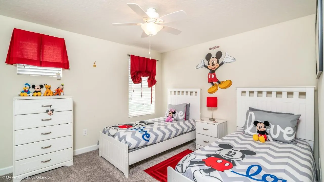 1557Mb Amazing Champions Gate 5 Bedroom 5 Bed Davenport 0*,